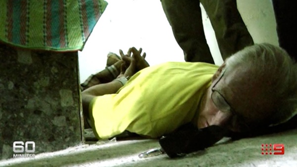 Kẻ ấu dâm trẻ em gái bệnh hoạn nhất thế giới: Thủ đoạn bẩn thỉu chưa từng thấy, tự quay video lạm dụng rồi ép nạn nhân đào mồ chôn thân-5