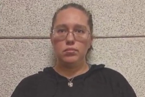 Ở bệnh viện nhưng không biết có camera bí mật, bà mẹ lộ bộ mặt thật hành hạ con 1 tháng tuổi tàn bạo và cái kết đau lòng không ai muốn thấy-1