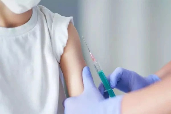 Giáo sư người Việt tại Úc: 3 lý do để tiêm vắc-xin Covid-19 cho trẻ 5 đến 11 tuổi-1
