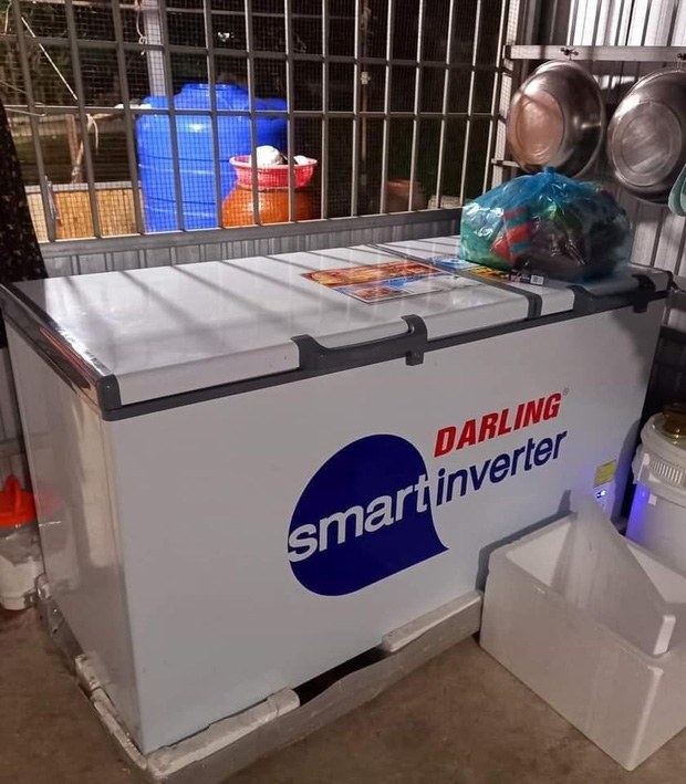 Gian bếp ngăn nắp, sáng bóng không một cặn bẩn gây sốt MXH: Người khen sướng con mắt, người bảo chủ nhân mắc bệnh rối loạn-4