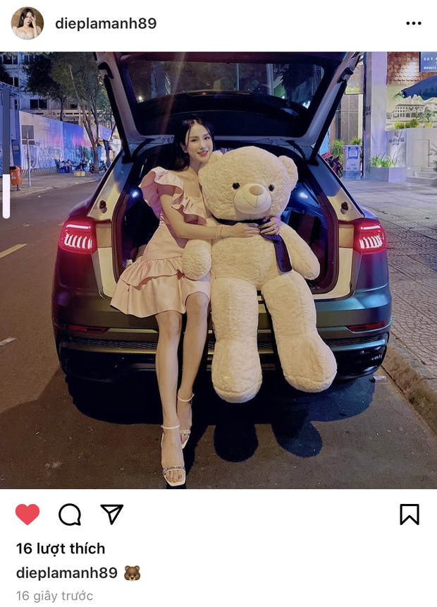 Diệp Lâm Anh khoe quà siêu to khổng lồ hậu Valentine, được ai tặng đây?-1