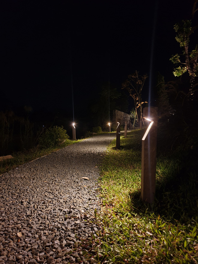 Đại gia Hà Nội xây dinh thự trên mảnh đất rộng ngang 10 sào ruộng, lấy cảm hứng từ phim Bố Già và Vincenzo, chi phí nhạy cảm đến nỗi khó tiết lộ!-13