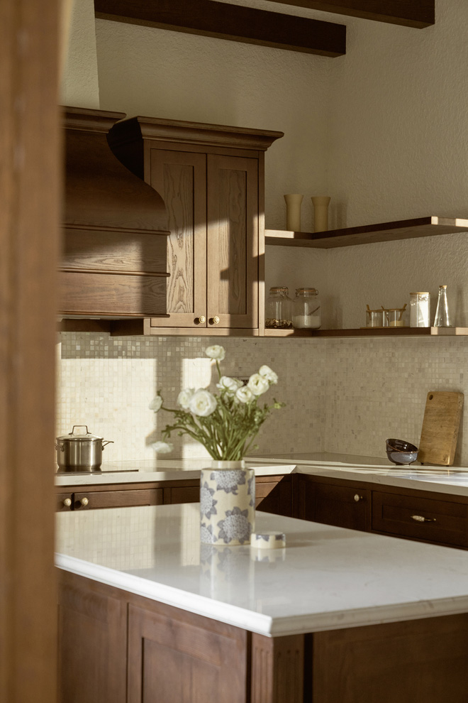 Đại gia Hà Nội xây dinh thự trên mảnh đất rộng ngang 10 sào ruộng, lấy cảm hứng từ phim Bố Già và Vincenzo, chi phí nhạy cảm đến nỗi khó tiết lộ!-19