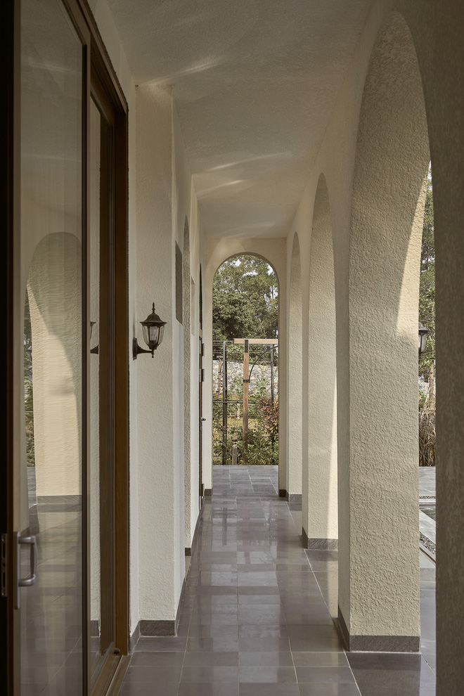 Đại gia Hà Nội xây dinh thự trên mảnh đất rộng ngang 10 sào ruộng, lấy cảm hứng từ phim Bố Già và Vincenzo, chi phí nhạy cảm đến nỗi khó tiết lộ!-26