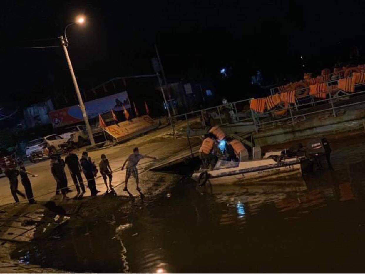 Tìm thấy thi thể bé gái 5 tuổi bị cha ném xuống sông ở Quảng Nam-2