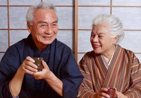 Người Nhật có tuổi thọ cao bậc nhất thế giới, bí quyết của họ gói gọn trong 3 loại nước mà Việt Nam bán rất rẻ-1