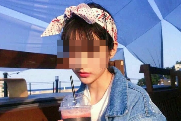 Cô gái 28 tuổi đột nhiên xuất huyết vùng kín, bàng hoàng phát hiện ung thư nội mạc tử cung chỉ vì 1 sở thích ăn uống phổ biến-2