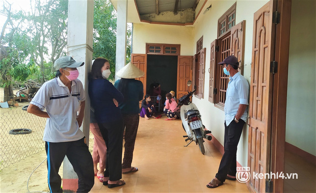 Mẹ của nghi phạm ném con ruột xuống sông: Nó quậy phá nhưng tôi không ngờ nó lại nhẫn tâm giết con như vậy-4