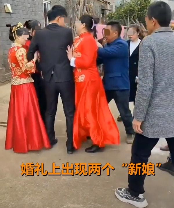 Chú rể lấy vợ khác vì không thể đáp ứng sính lễ, bạn gái cũ mang bụng bầu đến đòi chồng và nhận cái kết ê chề-4