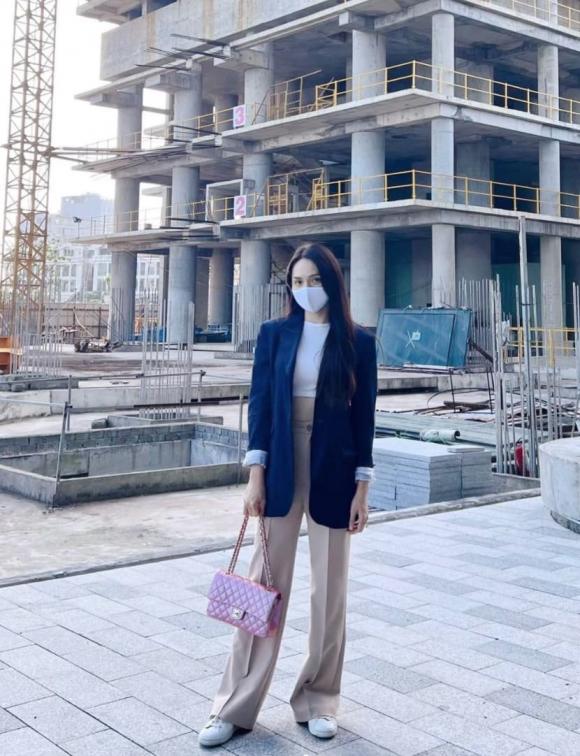 Hương Giang chốt sổ” căn hộ bạc tỷ tại Đà Nẵng, xứng danh đại gia bất động sản của Vbiz-1