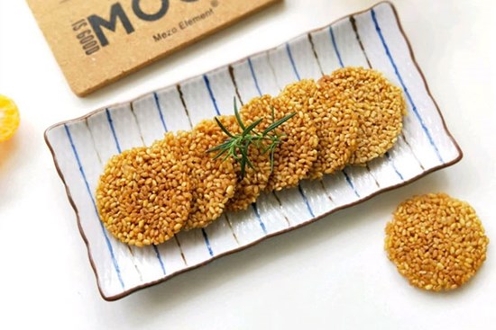 Bánh gạo giòn tan thơm phức tưởng chỉ có thể mua - hóa ra làm lại siêu dễ, kiểu gì cũng thành công!