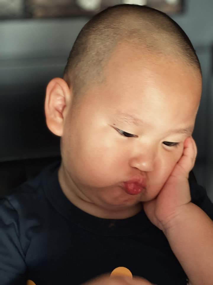 Bạn gái thích quả ổi, con trai Trà My Idol quyết hái bằng được dù bị ngăn cản, bé xíu mà đã 3 phần cố chấp 7 phần ga lăng-5