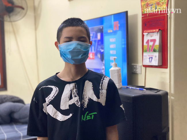 Lớp có chục ca F0, F1, học sinh giữa cấp lo lắng bồn chồn, học sinh cuối cấp quyết sống chung với lũ: Giờ mà học online thì không ổn!-3