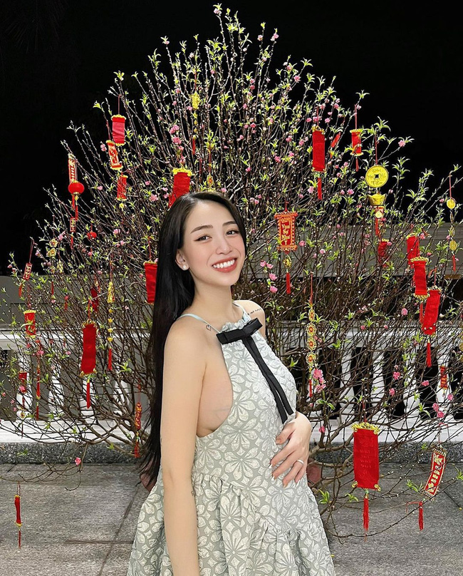 Ái nữ nhà Minh Nhựa lên đồ thế nào mà khiến dân tình cảm thán Đúng là hot mom GenZ”-8