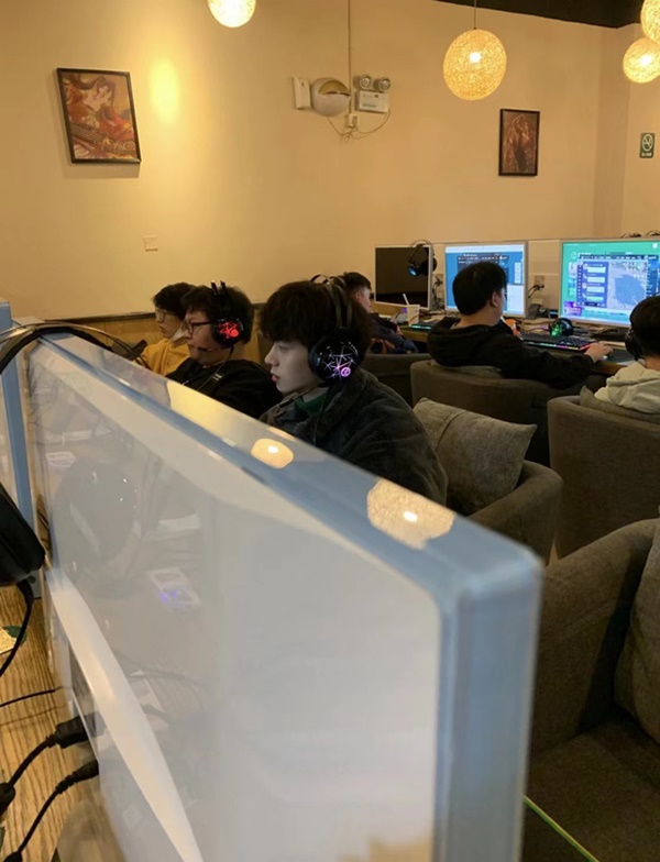 Hung thần quán net sát hại 17 nam sinh bằng cỗ máy giết người tự chế gây kinh hãi tột độ, trước lúc chết vẫn cười nói một câu đầy ám ảnh-1