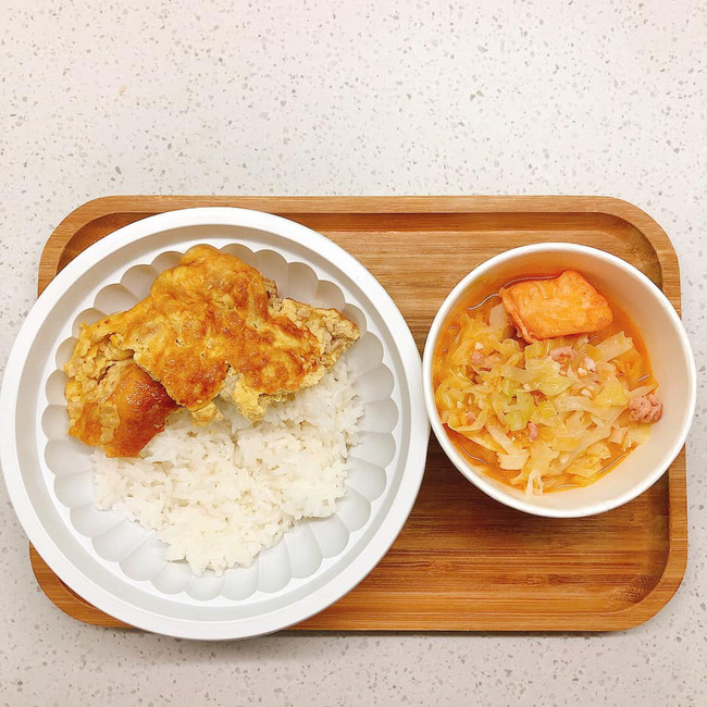 Thực đơn chăm F0 Covid của mẹ đảm Hà Nội: Bữa nào cũng ngon đẹp, không thiếu món gì kể cả bún đậu mắm tôm-13