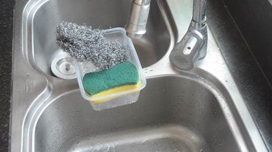 Đừng bao giờ vứt hộp nhựa đi, bạn chỉ cần sửa sang lại là sử dụng tiếp ở nhà. Bạn bè khen thật thông minh!-8