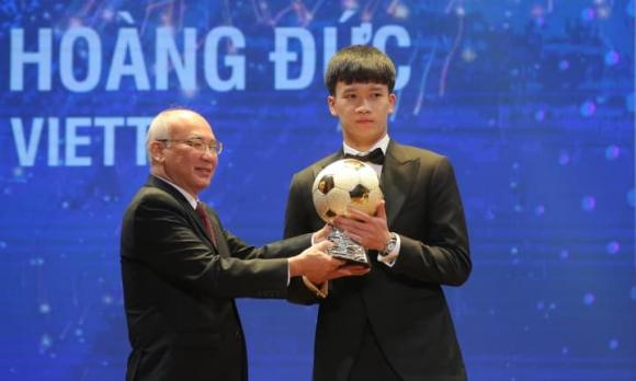 Không gian nhà cầu thủ Hoàng Đức - tân chủ nhân của giải thưởng Quả bóng vàng nam năm 2021-1