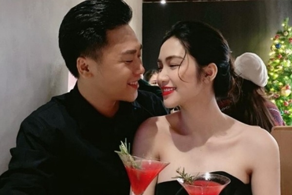 Hòa Minzy cùng con trai lộ diện sau tuyên bố chia tay Minh Hải, nói một câu đầy xót xa-3