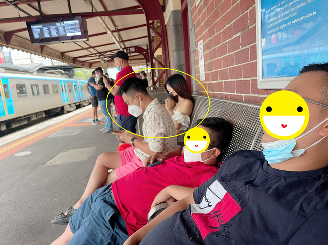 Thiếu gia Minh Hải bị soi ảnh ngồi bên gái lạ khi vừa chia tay Hòa Minzy-1