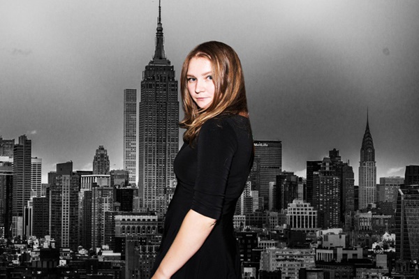 Thiên kim tiểu thư danh giá bậc nhất thế giới bị vạch trần là hàng fake với chiêu trò đầy tinh vi, đến cuối cùng vẫn chưa chịu thoát vai diễn-4