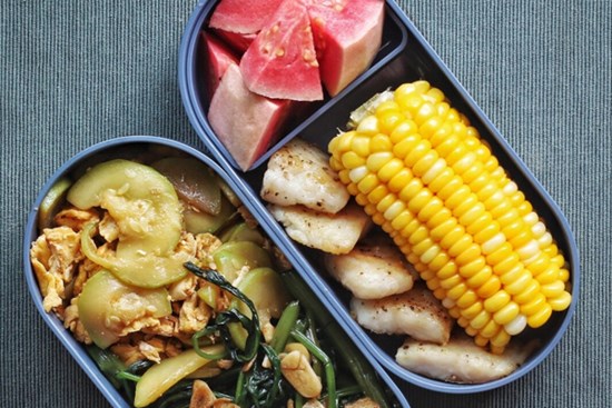 Những món ăn giảm cân hiệu quả của sao Hoa ngữ, nghe xong ai cũng trầm trồ nhưng Quan Hiểu Đồng là đặc biệt nhất