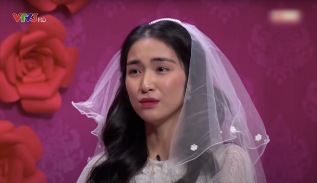 Cảnh Hòa Minzy mặc áo cưới trên sóng VTV, nhắc chuyện ăn cơm trước kẻng-6