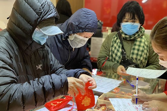 Giá vàng hôm nay 21/2: Mỹ - Nga căng thẳng, vàng 1 hướng tăng lên