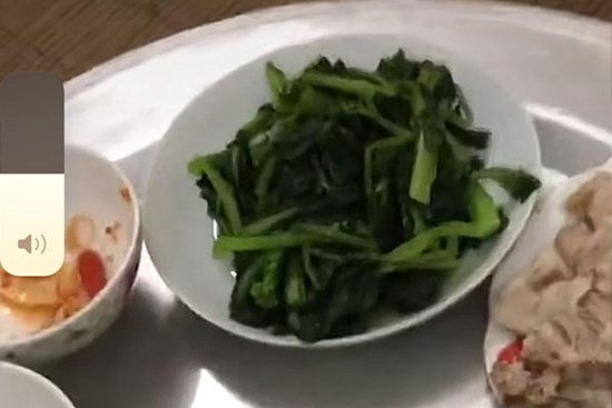 Con dâu đăng clip tố mẹ chồng 