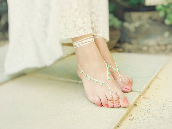 Trời siêu lạnh, mách bạn mẹo hay giúp quần áo không còn tĩnh điện, bết dính trên người-4