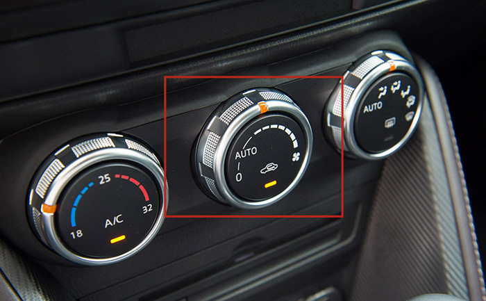 Mẹo đơn giản giúp kính xe không bị hấp hơi khi gặp trời mưa lạnh-3