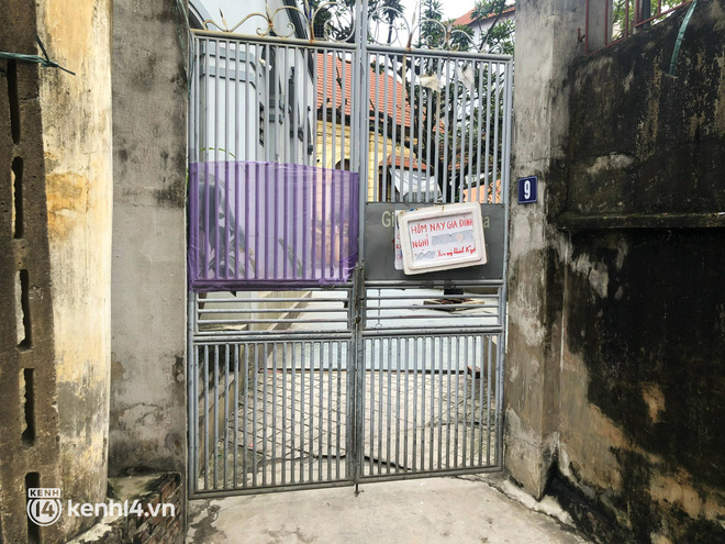 Hà Nội: Thực hư chuyện người đàn ông tàn tật chữa khỏi bệnh Covid-19 nổi tiếng khắp 1 huyện, người dân xếp hàng dài đến mua?-3