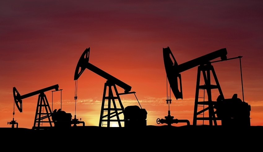 Giá dầu tiếp tục tăng mạnh, lên 97,35 USD/thùng-1