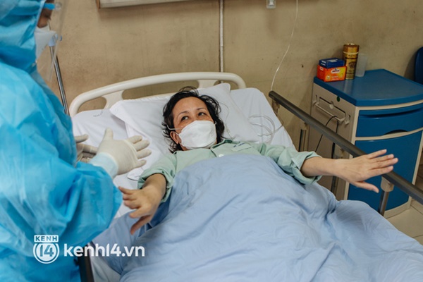 F0 thể nhẹ nhưng nguy kịch hậu Covid-19, bác sĩ khuyến cáo những triệu chứng báo động đỏ cần nhập viện ngay!-3