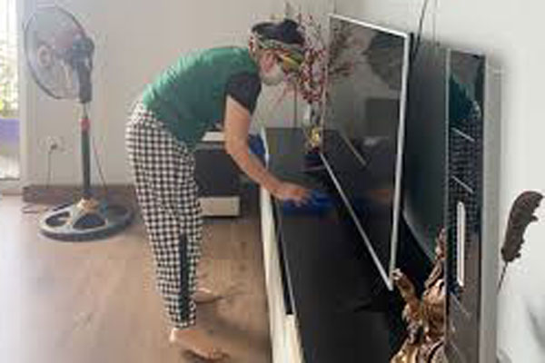 Dọn nhà Tết giá tăng chóng mặt, vệ sinh một căn hộ hết 8 triệu đồng-3