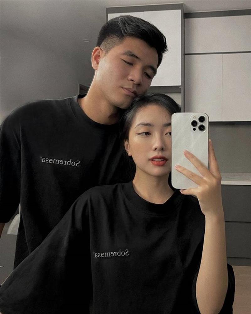 Mối tình 4 năm của cầu thủ Hà Đức Chinh và vợ-11