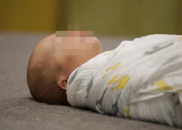 Trẻ mắc Covid-19 đa phần nhẹ, tự khỏi tại nhà nhưng xuất hiện 6 dấu hiệu này cảnh báo chuyển nặng, phải đi bệnh viện ngay!-3