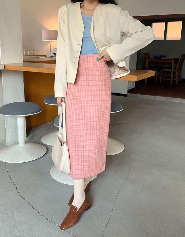 4 kiểu chân váy hack tuổi đỉnh nhất nhưng không khiến nàng 30+ trông cưa sừng làm nghé-7