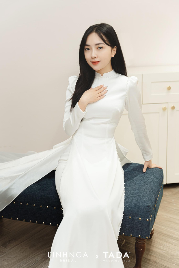 Ảnh: Hà Đức Chinh hạnh phúc bên cô dâu xinh đẹp trong ngày cưới-6