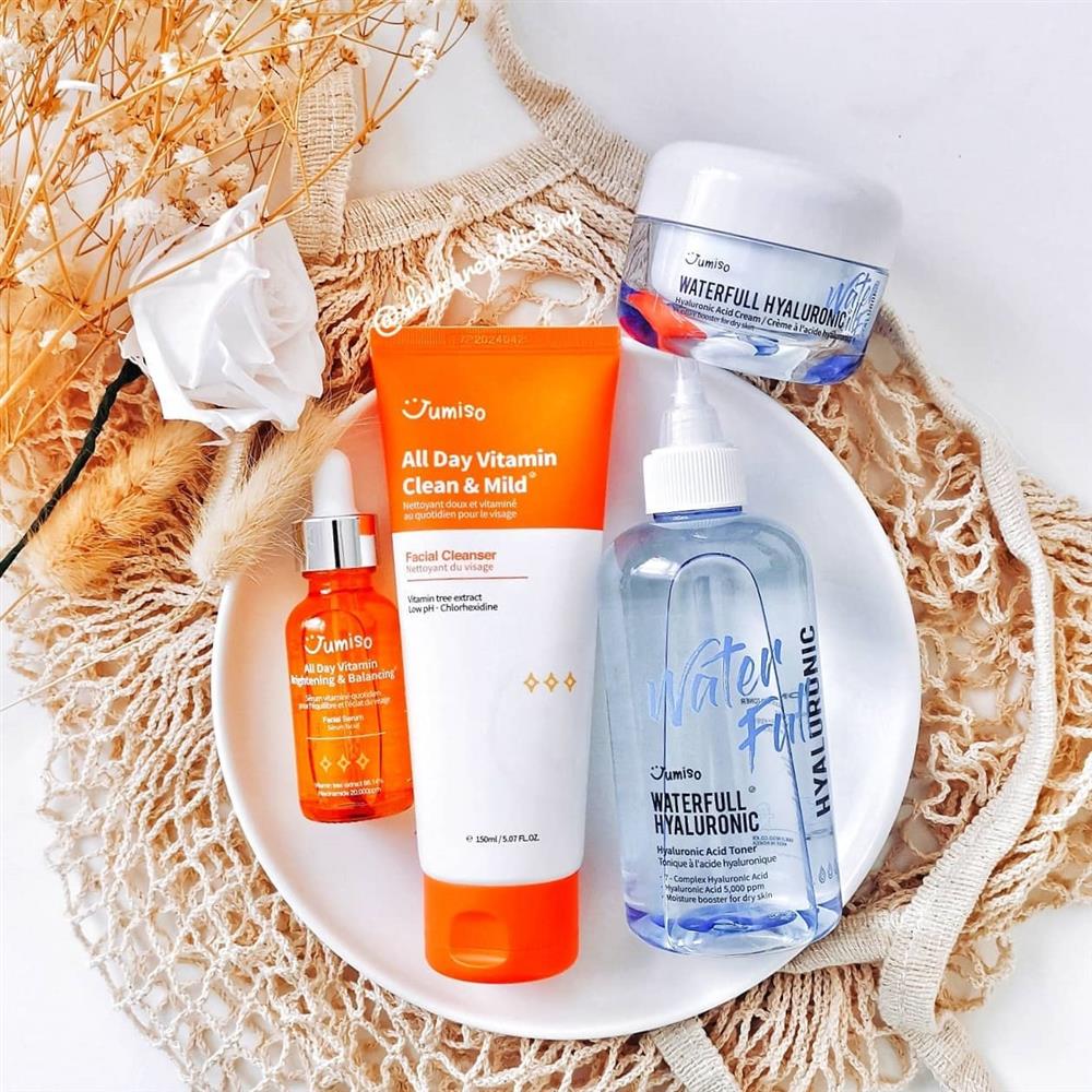 3 sai lầm khi rửa mặt giữa tiết trời lạnh giá khiến da thô ráp sần sùi và lão hóa không phanh-3