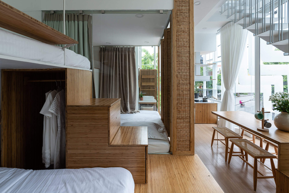 Nhà tồi tàn 18 năm tuổi với 7 thành viên sinh sống lột xác ngoạn mục, khoác lớp áo trắng xinh, đẹp lung linh giữa phố Huế-16