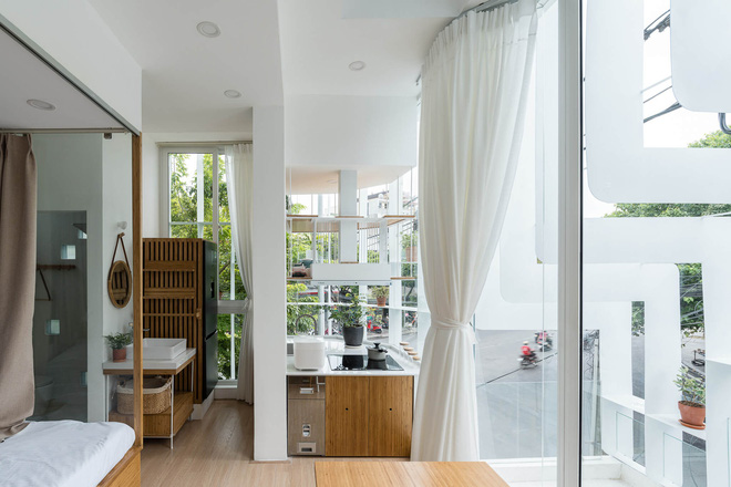 Nhà tồi tàn 18 năm tuổi với 7 thành viên sinh sống lột xác ngoạn mục, khoác lớp áo trắng xinh, đẹp lung linh giữa phố Huế-17