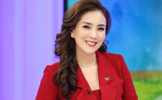 Tưởng bất tử” khi sống chung với F0 mà vẫn âm tính, MC Mai Ngọc chính thức thông báo: Ai rồi cũng là F0-1