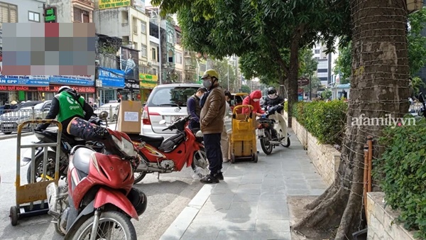 Bệnh viện Bạch Mai phát hiện 4 ca nhiễm biến chủng Omicron qua giải trình gen-2