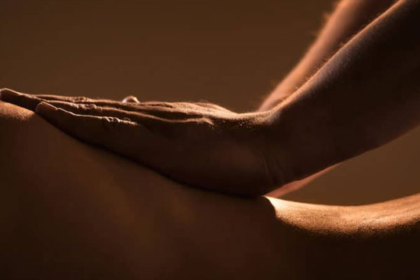 3 khung giờ giới nghiêm đàn ông không cho phép ai chạm tới cơ thể mình, chỉ người phụ nữ anh cực yêu mới được cấp đặc quyền ấy-2