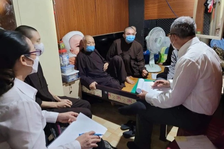 Khó khởi tố tội Loạn luân tại Tịnh thất Bồng Lai, những người nghi ngờ liên quan phủ nhận quan hệ với ông Lê Tùng Vân để sinh con-1