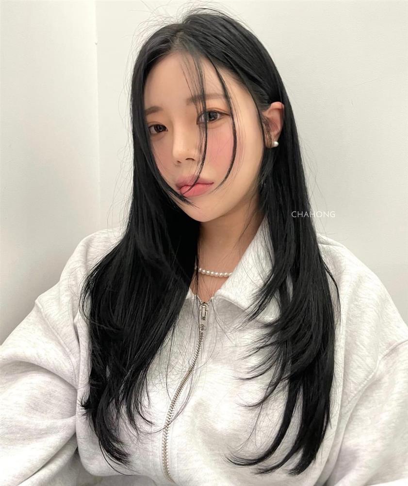 Nên cắt kiểu mái nào khi để tóc layer? 4 gợi ý sau sẽ giúp chị em xinh đẹp hoàn hảo-14