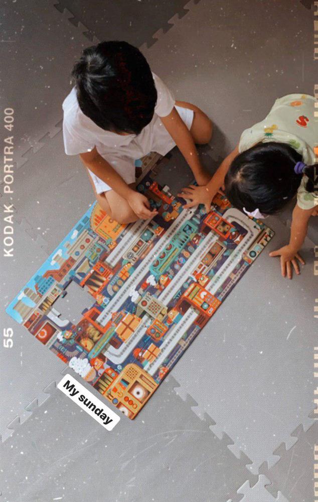 Hóa ra đây là lý do con gái Tăng Thanh Hà đòi ngủ cùng mẹ, fan lại một lần nữa đổ gục trước sự dịu dàng của bà mẹ 3 con-5