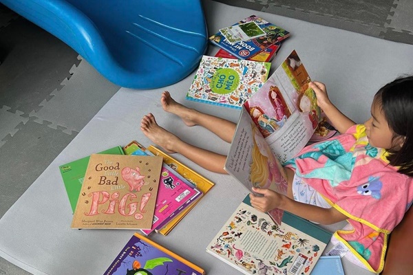 Cô bé mũm mĩm trong Bố ơi mình đi đâu thế phiên bản Việt, 8 năm sau ngoại hình khác lạ khiến ai cũng ngỡ ngàng-11