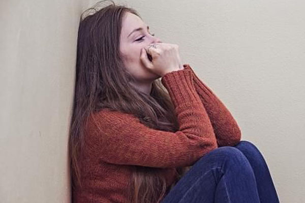 Vờ thử lòng chồng, nào ngờ tôi phát hiện bí mật đau nhói lòng-2